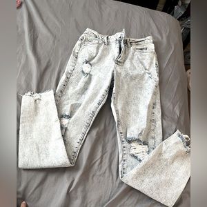 Acid wash skinny jeans